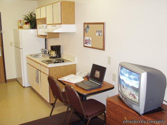 Woodspring Suites Форт Уейн Стая снимка
